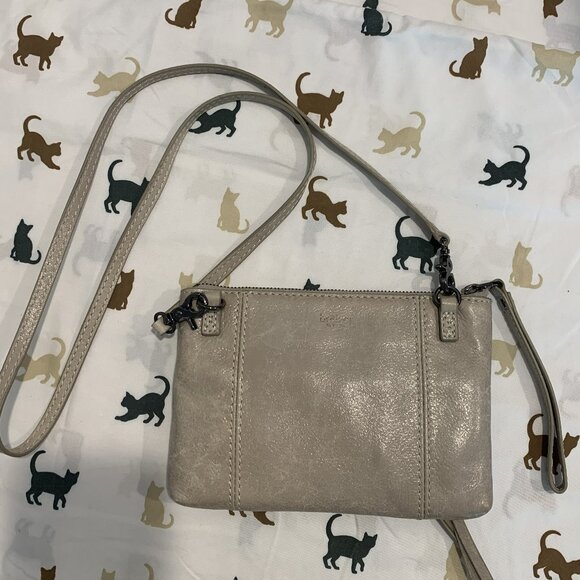 Botkier Logan Wristlet / Convertible Crossbody - Picture 3 of 6